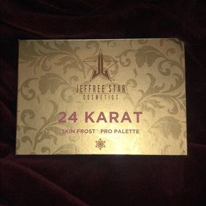 Jeffree star highlighting palette